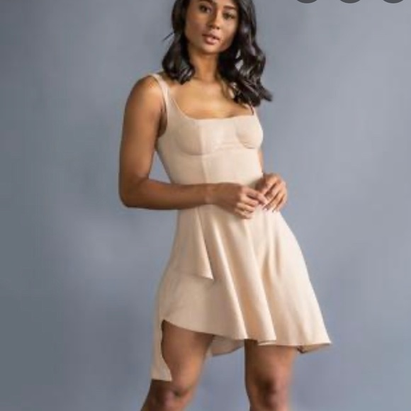 SOLD Byegreis Dress - Picture 3 of 4